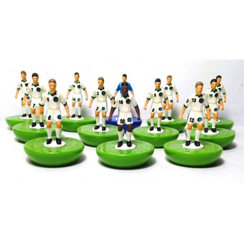 Subbuteo Andrew Table Soccer New York Cosmos on Classic Hasbro Bases